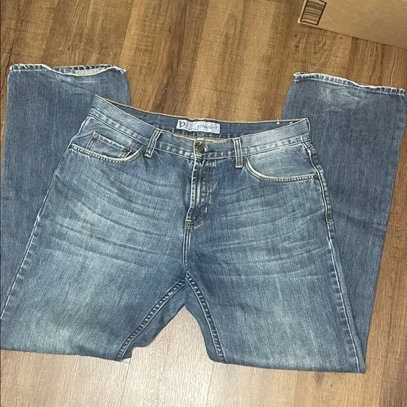 Bullhead Men's Straight Blue Jeans - Picture 3 of 4